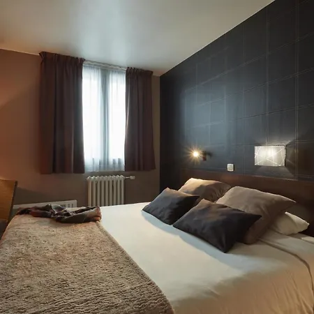 Ashley Centre Gare 3*