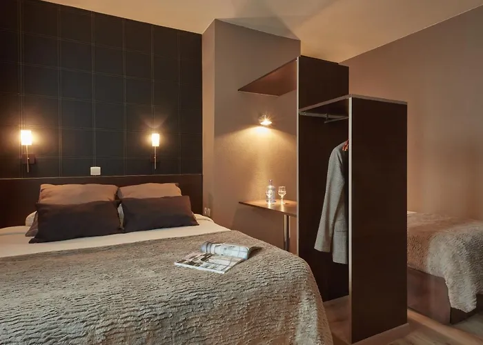 Ashley Centre Gare Отель 3*