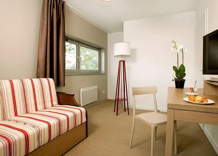 Отель Ashley Centre Gare 3*