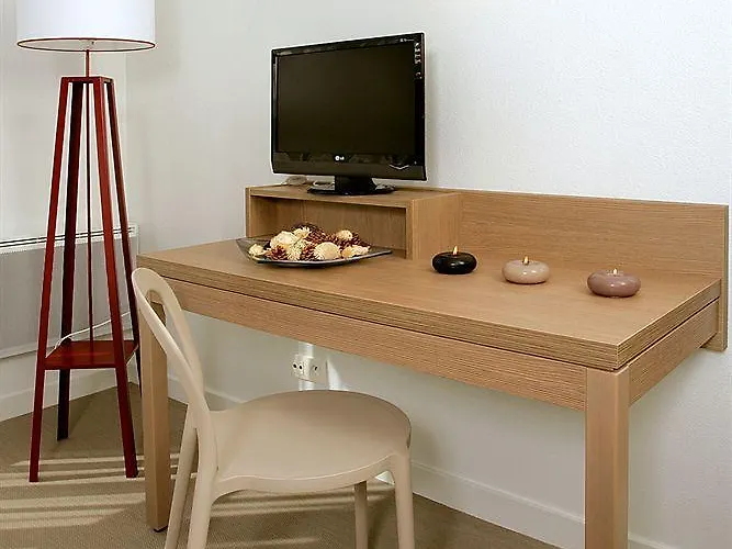 Ashley Centre Gare 3*