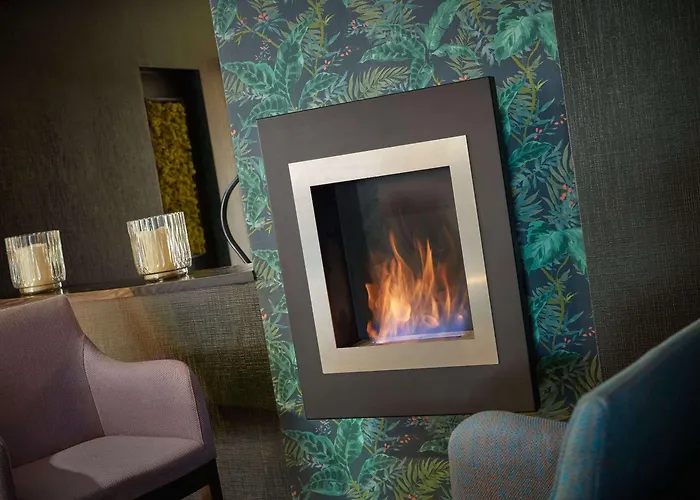 Ashley Centre Gare Отель Ле-Ман