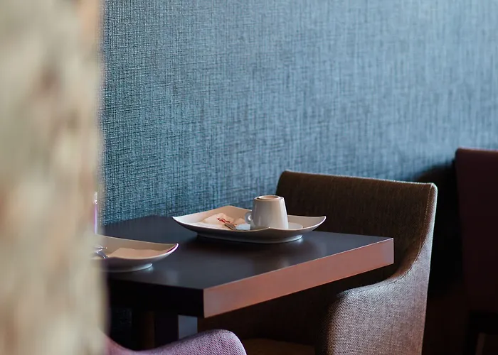 Ashley Centre Gare 3*