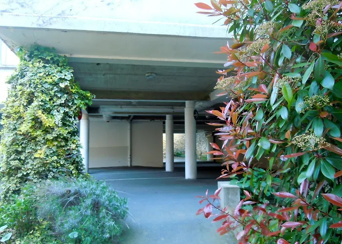 Ashley Centre Gare Hotel 3*