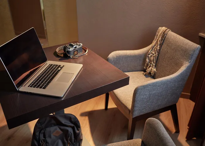 Ashley Centre Gare 3*